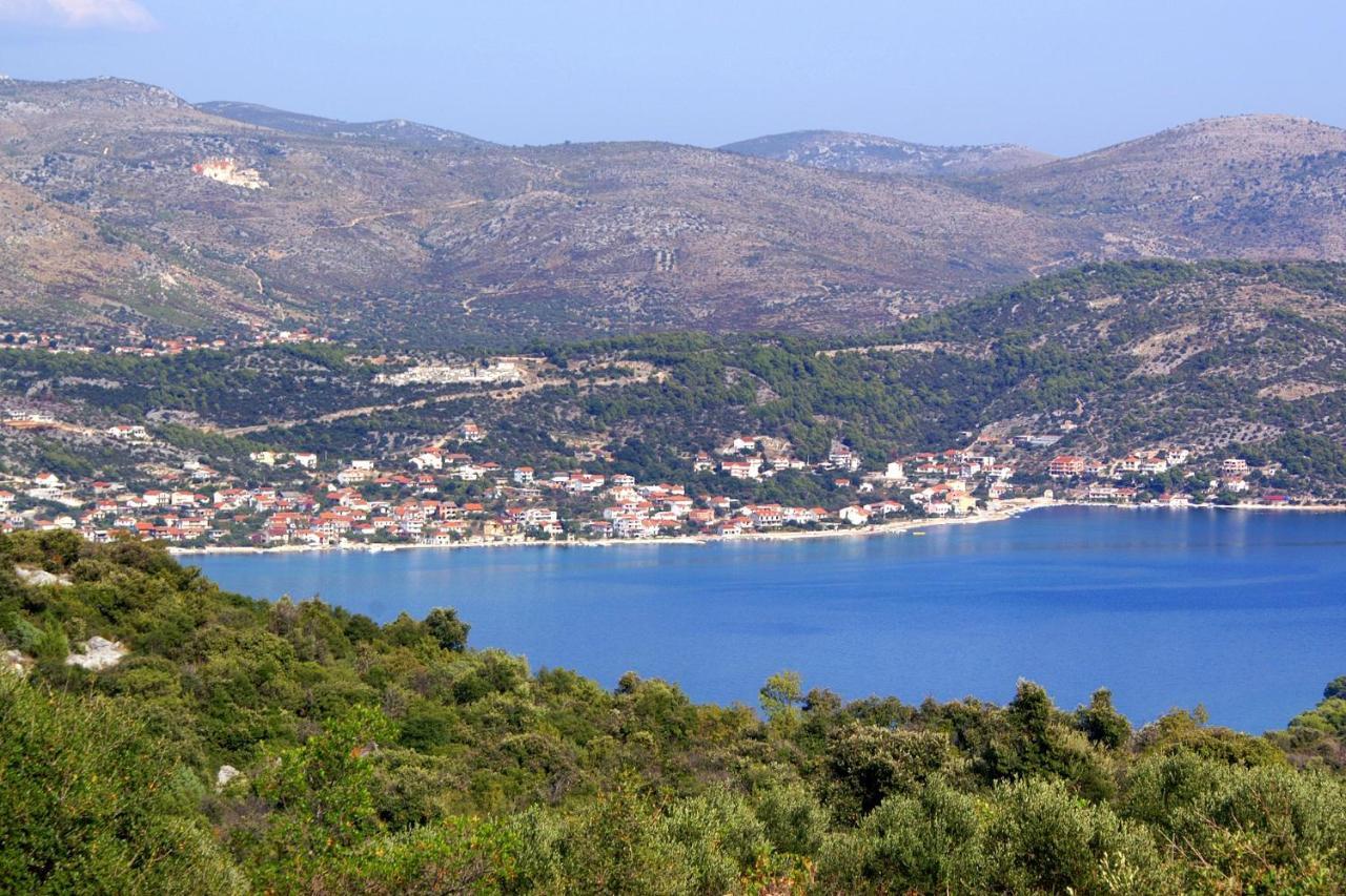 Seaside Holiday House Poljica, Trogir - 5161 산책길 외부 사진