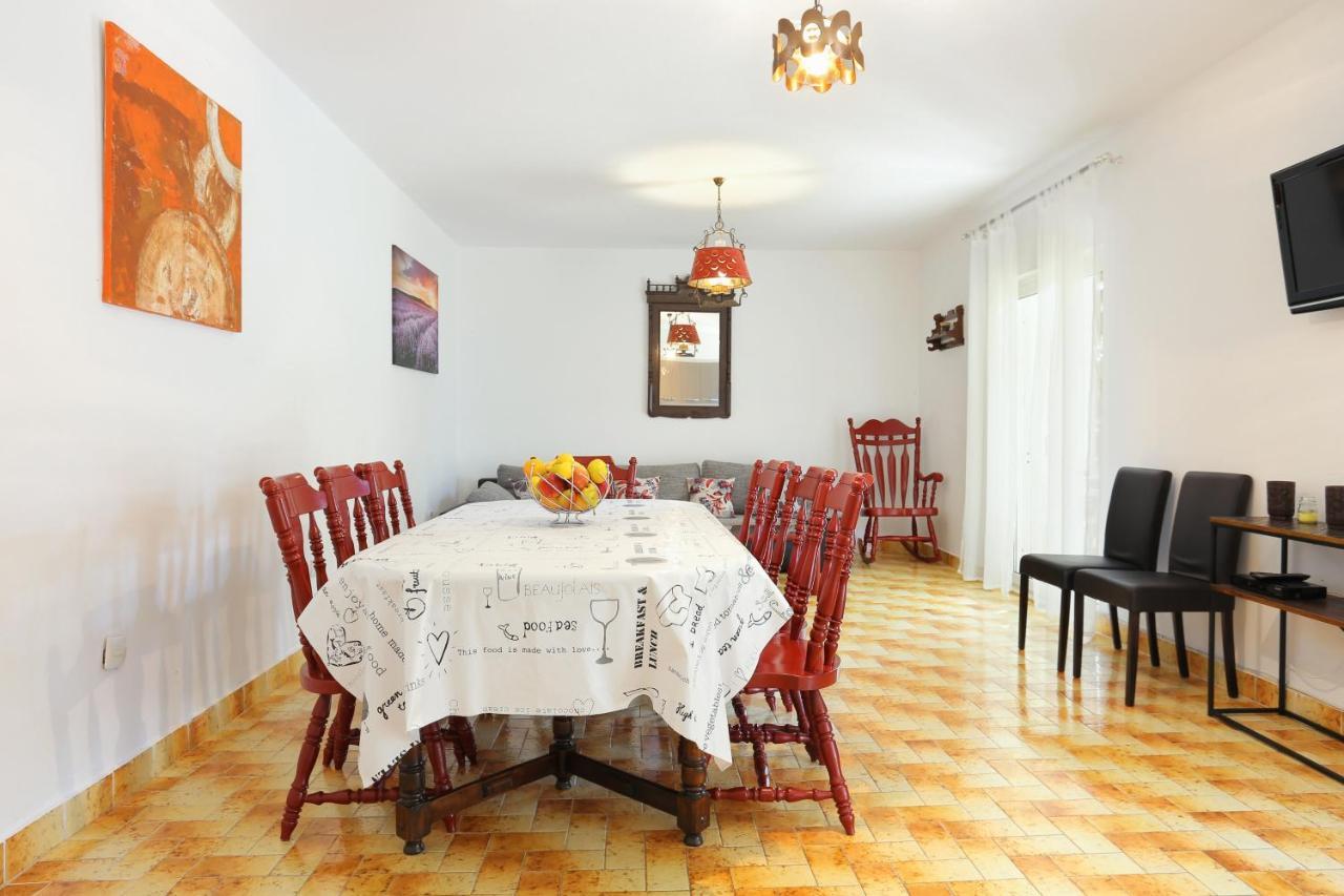 Seaside Holiday House Poljica, Trogir - 5161 산책길 외부 사진