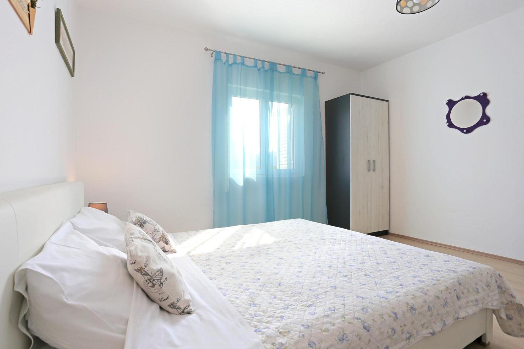 Seaside Holiday House Poljica, Trogir - 5161 산책길 객실 사진